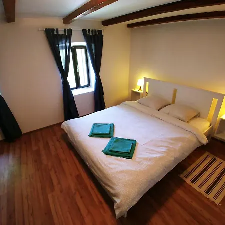 Chalet Trail Brgudac